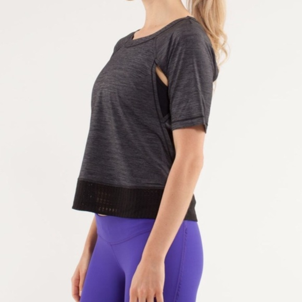 Lululemon Sun Runner short sleeve tee shirt‎ womens size 4 gray and black
